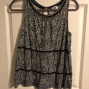 Old Navy Black and White Floral Tank